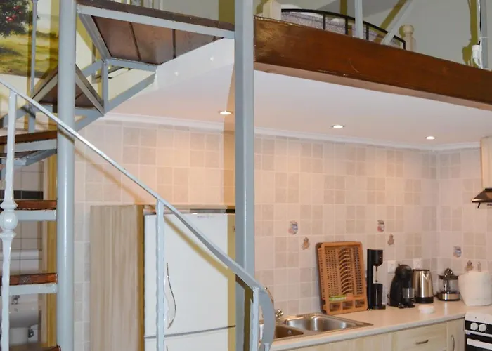 Milmak House, Lixouri, Kefalonia * Lixouri