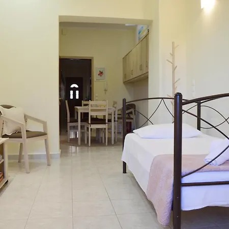 Milmak House, Lixouri, Kefalonia * ليكسوري