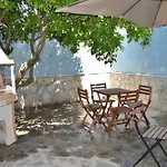 Milmak House, Lixouri, Kefalonia Apartment